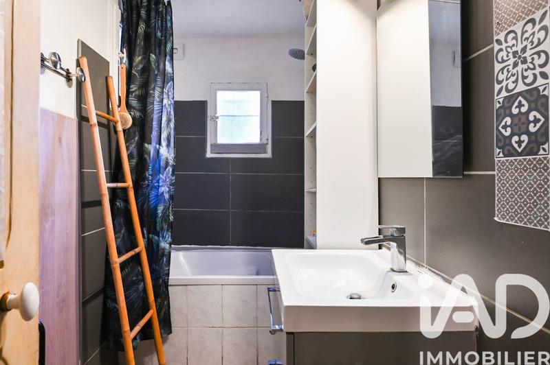 Maison - 64 m² - 4 pièces