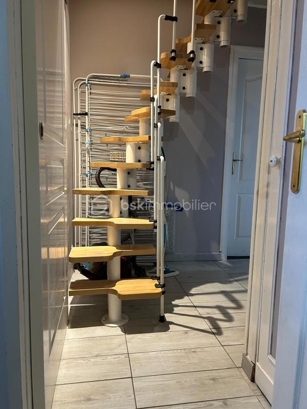 Maison traditionnelle - 65 m² - 4 pièces