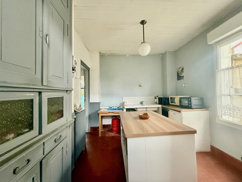 Maison ancienne - 103 m² - 7 pièces