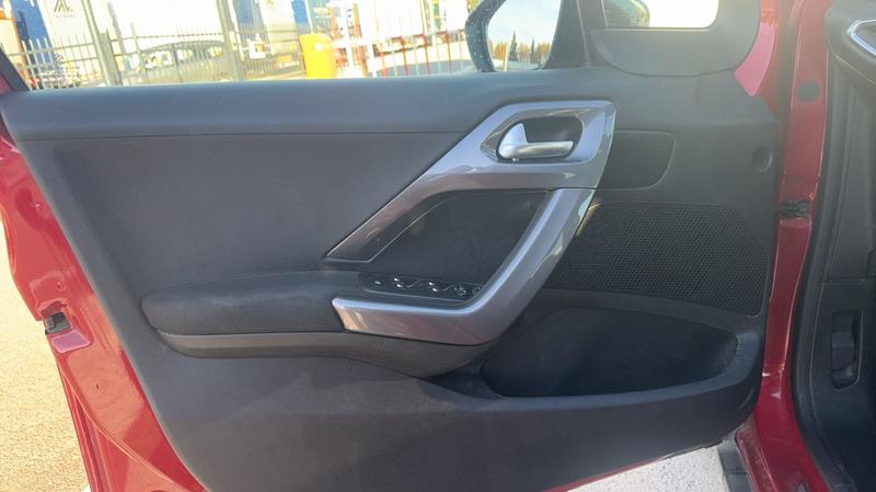 Peugeot 2008 1.2 PureTech 110 Eat6 Style