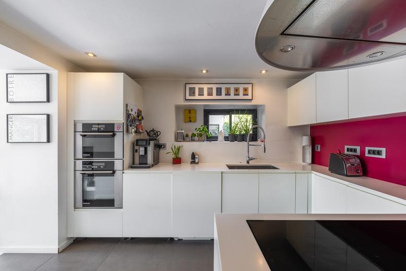 Appartement - 166 m² - 7 pièces