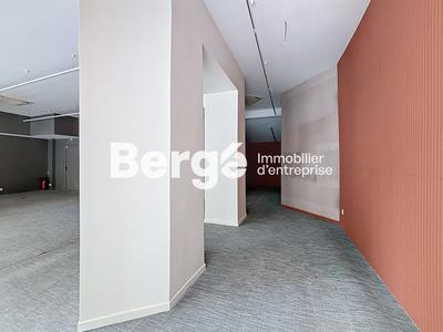 Local commercial - 158 m²