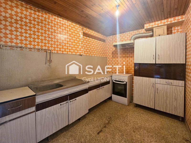 Maison - 87 m² - 5 pièces