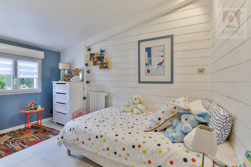 Maison - 183 m² - 5 pièces