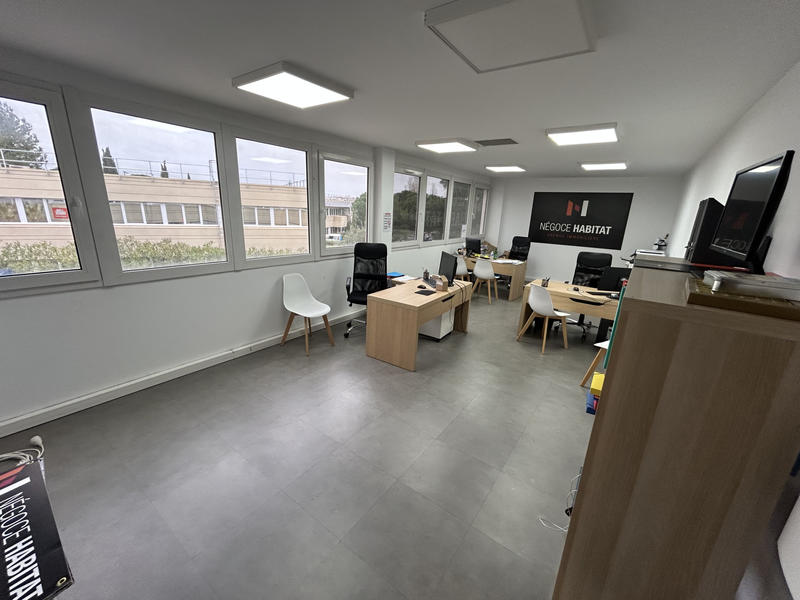 Local commercial - 18 m²