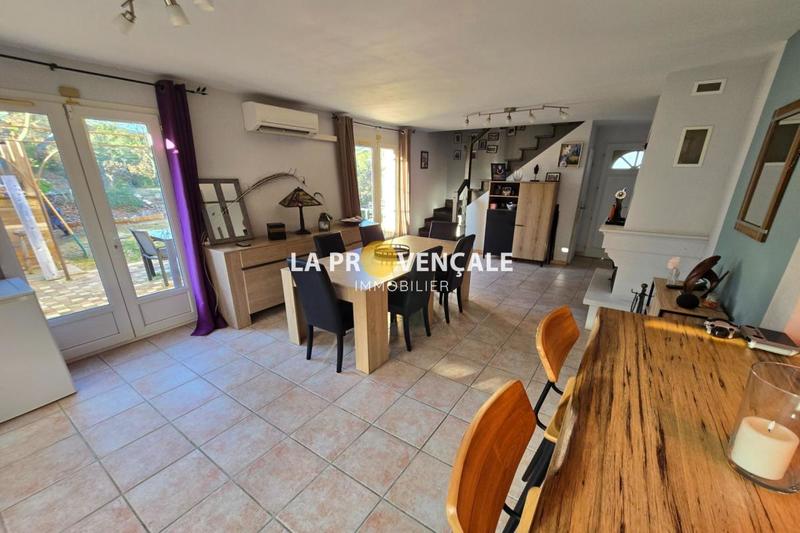 Maison - 145 m² - 6 pièces