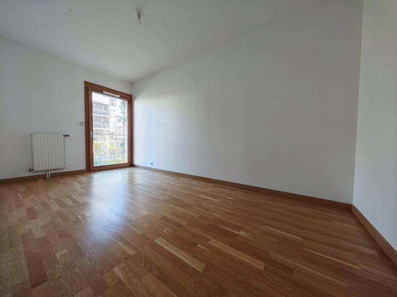 Duplex - 93 m² - 5 pièces