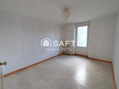 Maison - 99 m² - 6 pièces