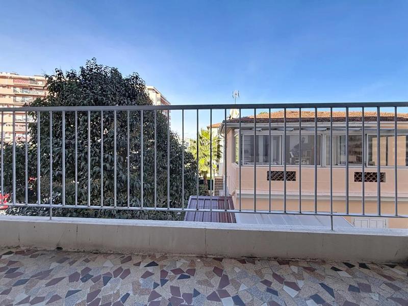 Appartement - 134 m² - 4 pièces