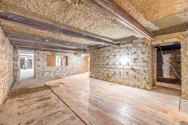 Local commercial - 420 m² - 2 pièces