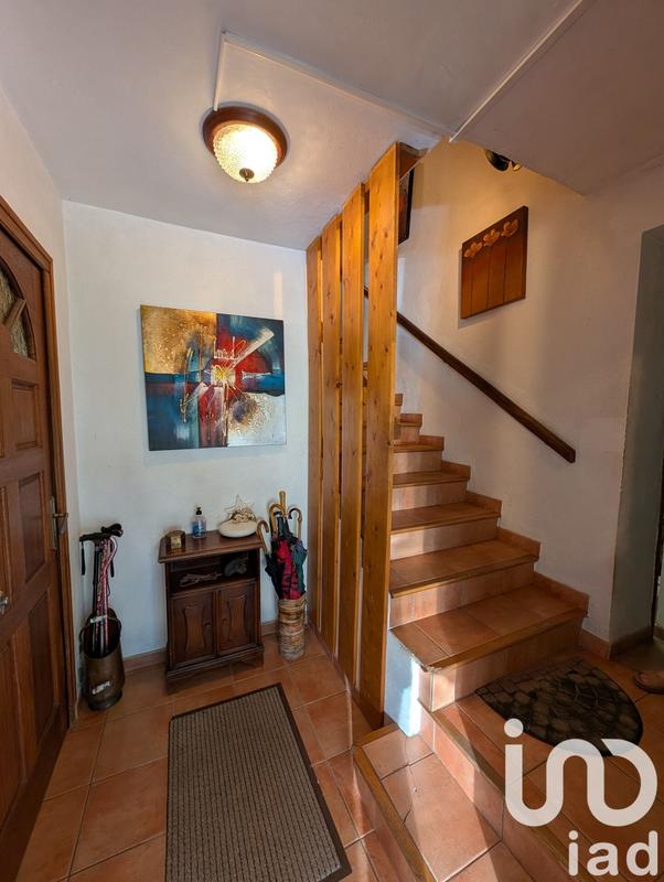 Maison - 184 m² - 9 pièces