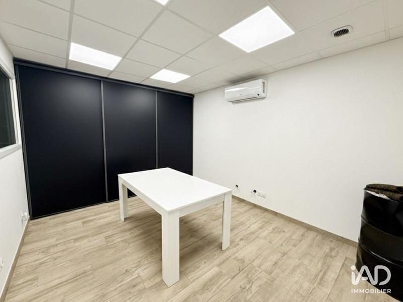 Local commercial - 581 m²