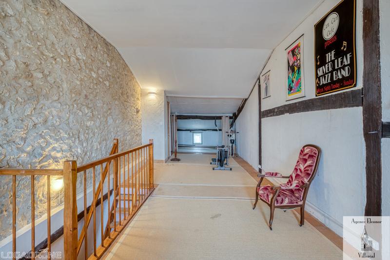 Maison ancienne - 132 m² - 4 pièces