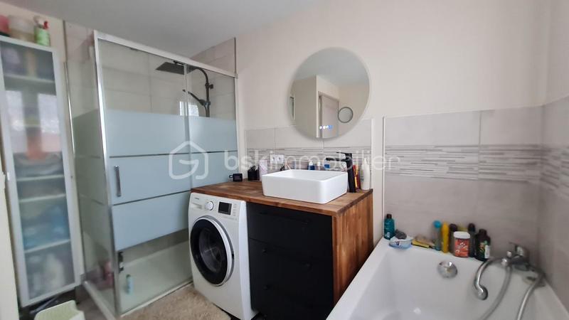 Maison traditionnelle - 105 m² - 5 pièces