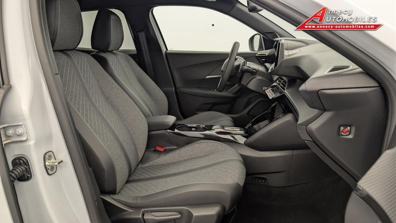 Peugeot 2008 Hybrid 136 e-Dcs6 Allure