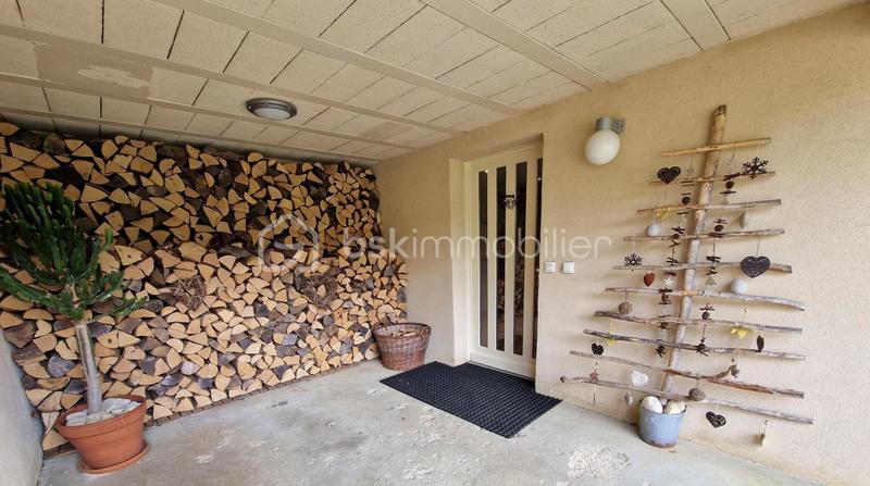 Maison - 151 m² - 7 pièces