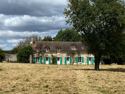 Maison - 150 m² - 6 pièces