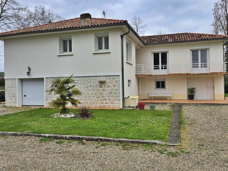 Maison - 160 m² - 5 pièces