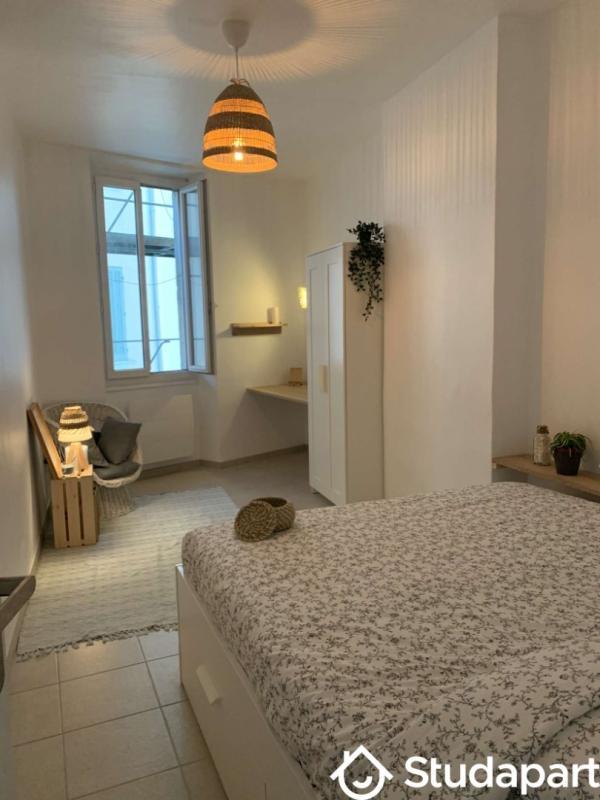 Chambre - 13 m² - 1 pièce