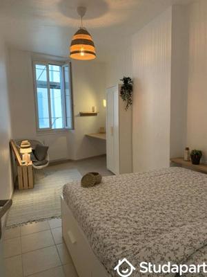 Chambre - 13 m² - 1 pièce