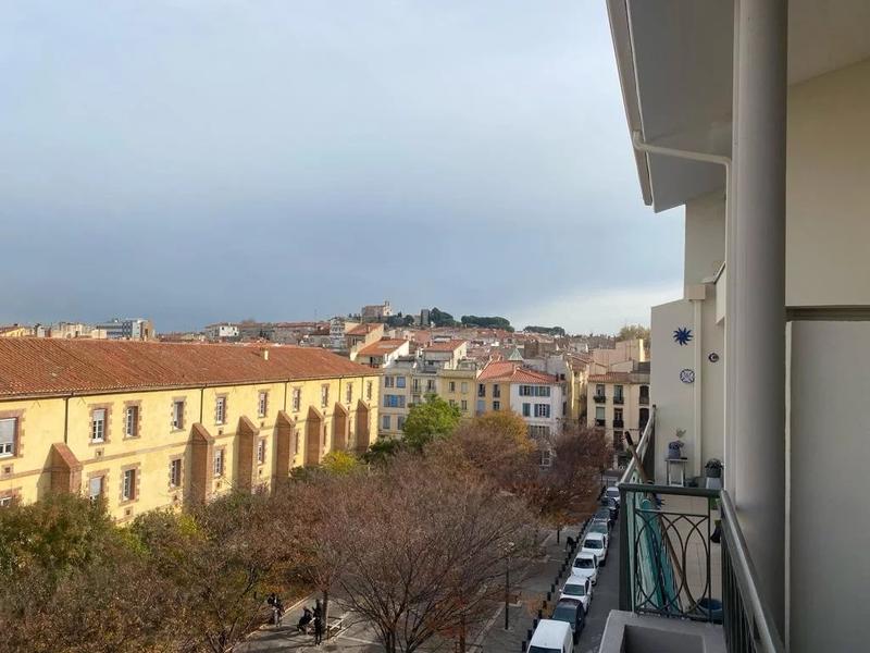 Duplex - 98 m² - 4 pièces