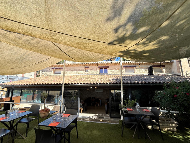 Local commercial - 120 m²