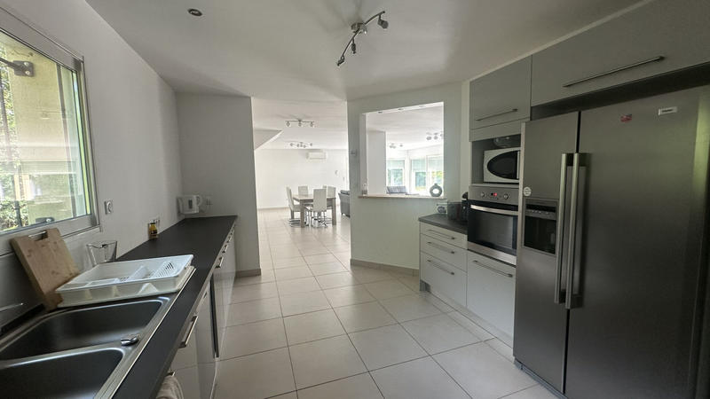 Maison - 167 m² - 5 pièces