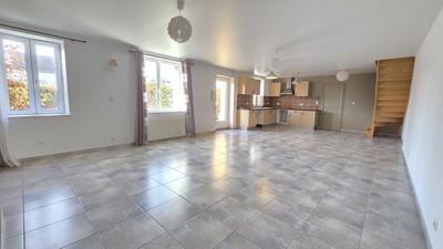 Appartement ancien - 122 m² - 6 pièces