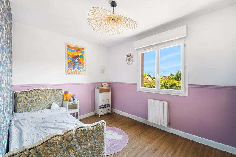 Maison - 92 m² - 4 pièces