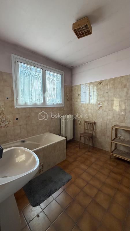 Maison - 110 m² - 5 pièces