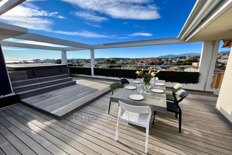 Appartement - 150 m² - 4 pièces