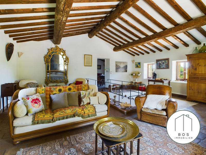 Bastide - 361 m² - 11 pièces