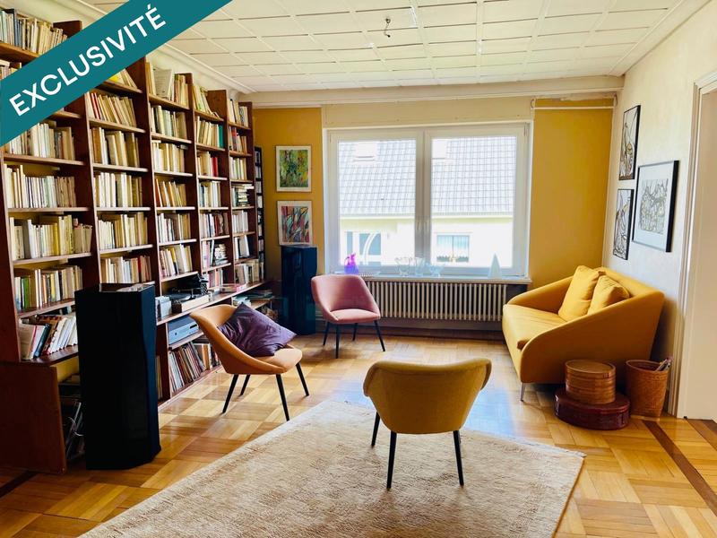 Maison - 219 m² - 9 pièces