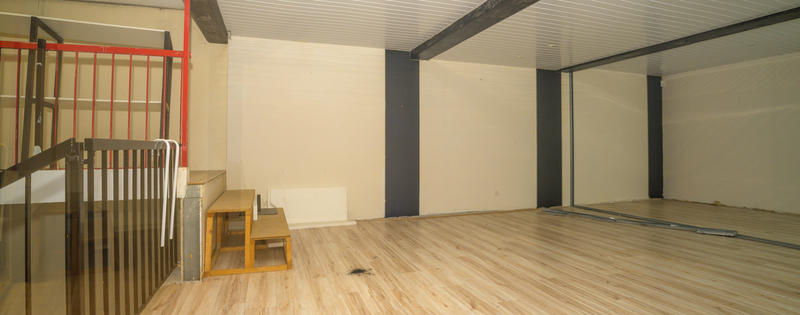 Local commercial - 499 m²