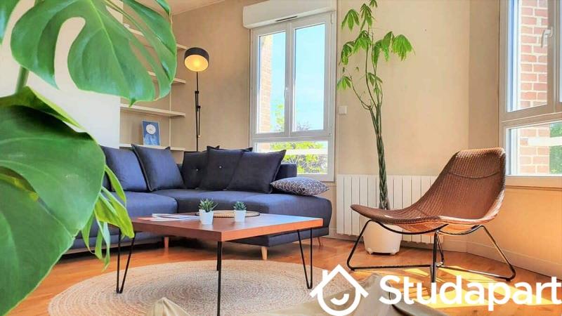 Chambre - 13 m² - 1 pièce