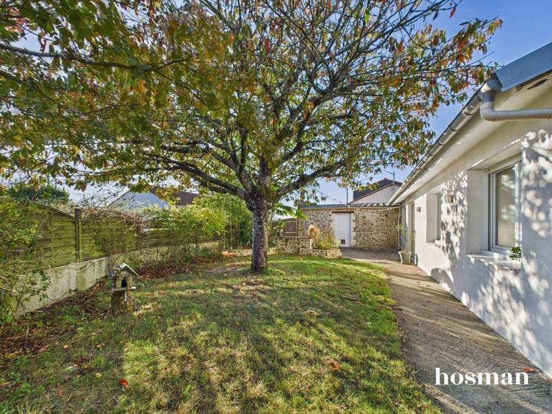 Maison - 144 m² - 8 pièces