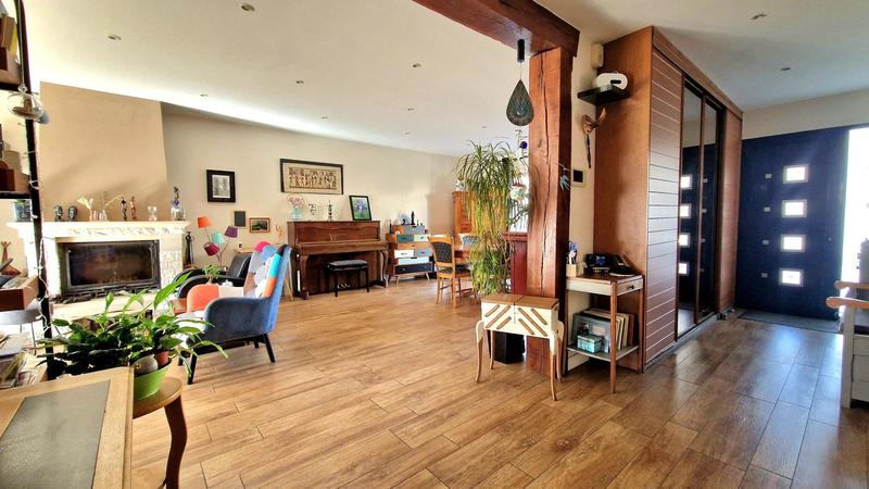 Maison - 148 m² - 7 pièces