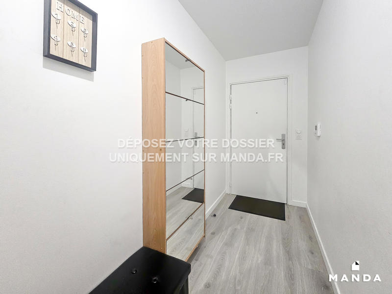Chambre - 9 m² - 4 pièces