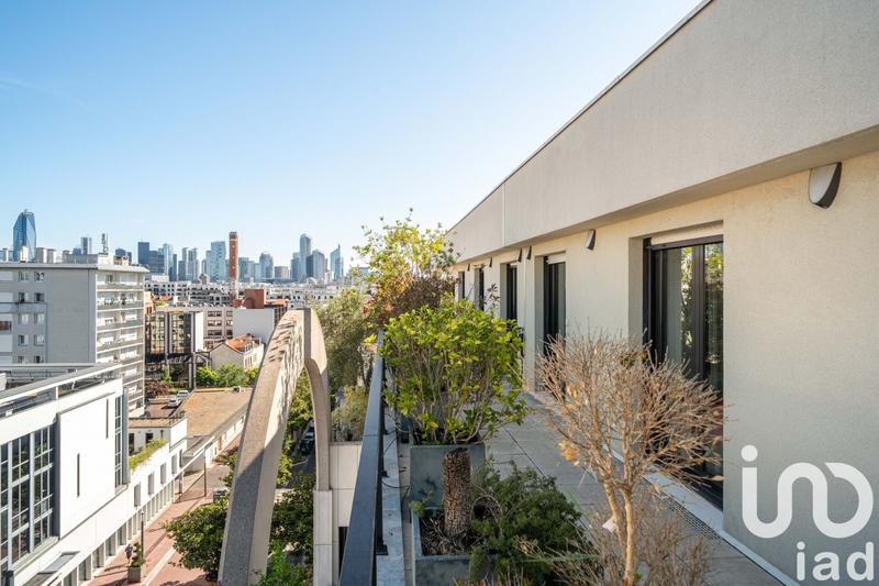 Duplex - 239 m² - 7 pièces