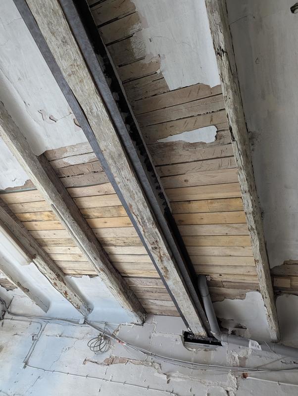 Local commercial - 76 m² - 2 pièces