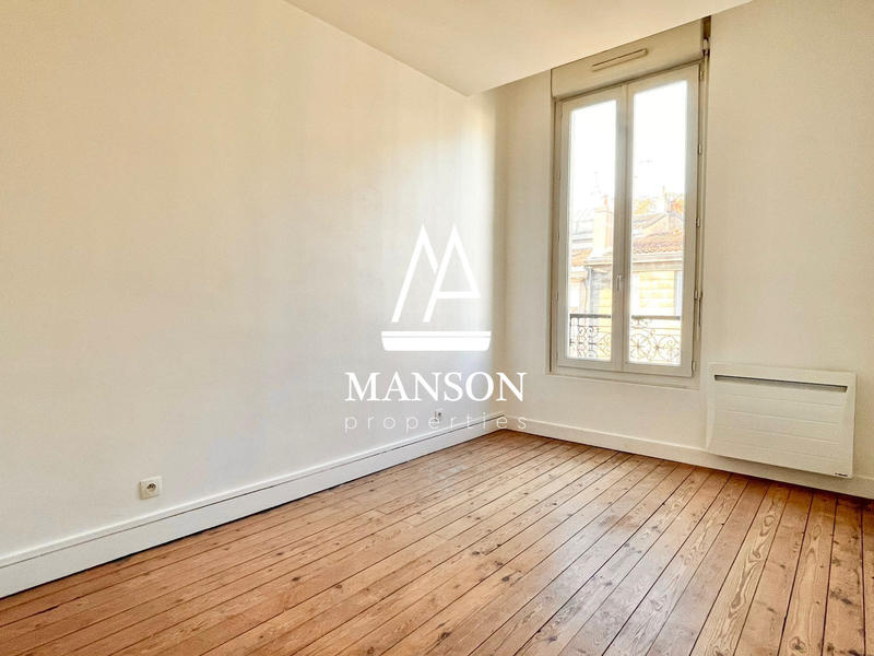 Appartement - 105 m² - 4 pièces