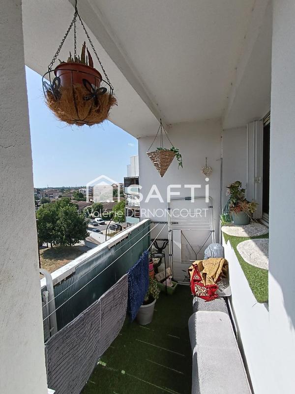 Appartement - 98 m² - 6 pièces