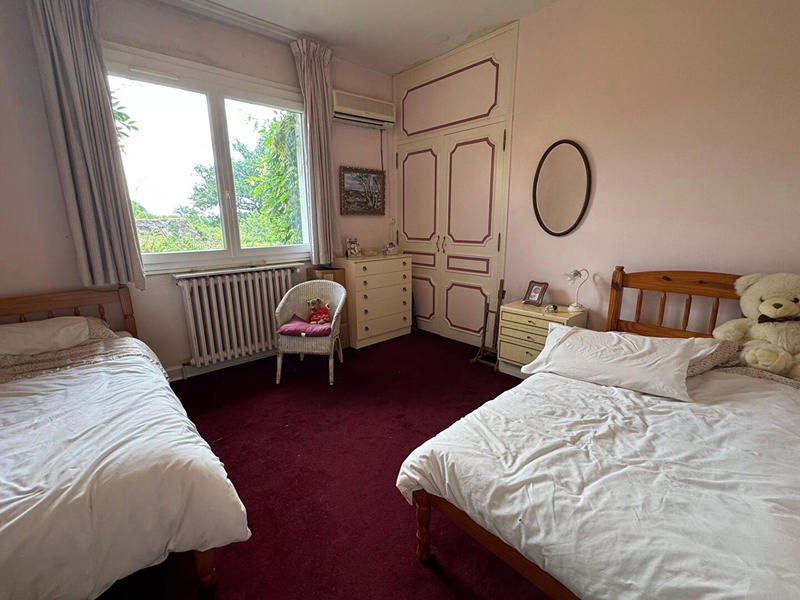 Maison - 165 m² - 6 pièces