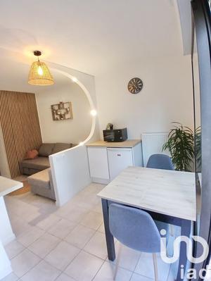 Studio - 25 m² - 1 pièce