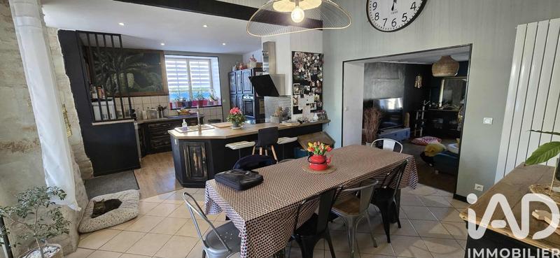 Maison de village - 240 m² - 7 pièces