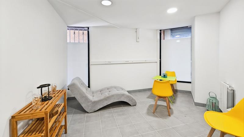 Local commercial - 53 m² - 4 pièces