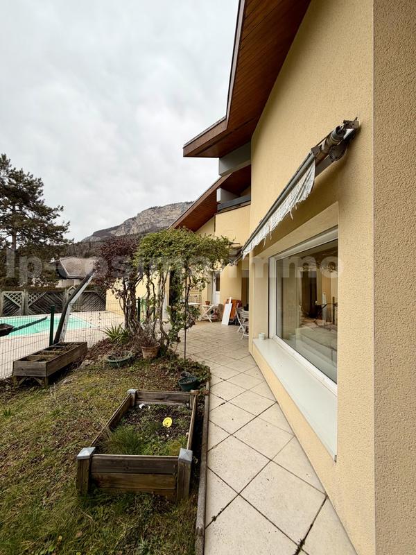 Maison - 136 m² - 5 pièces