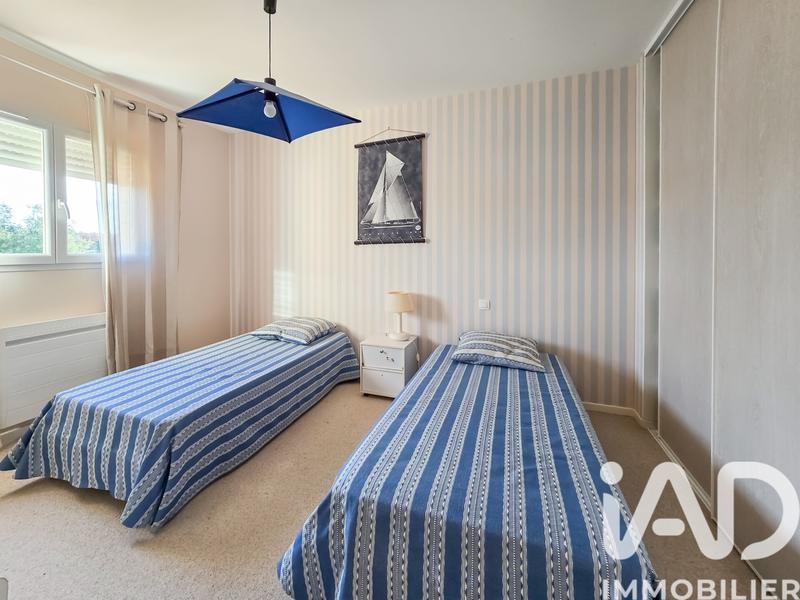 Maison - 204 m² - 7 pièces