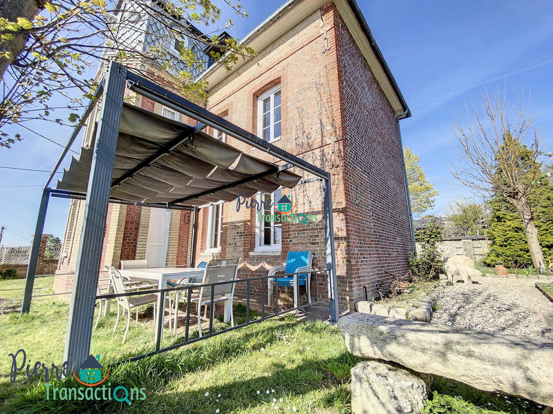 Maison - 145 m² - 5 pièces