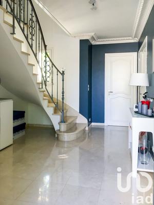 Maison - 178 m² - 6 pièces